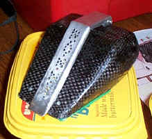 A flipping ant weight.